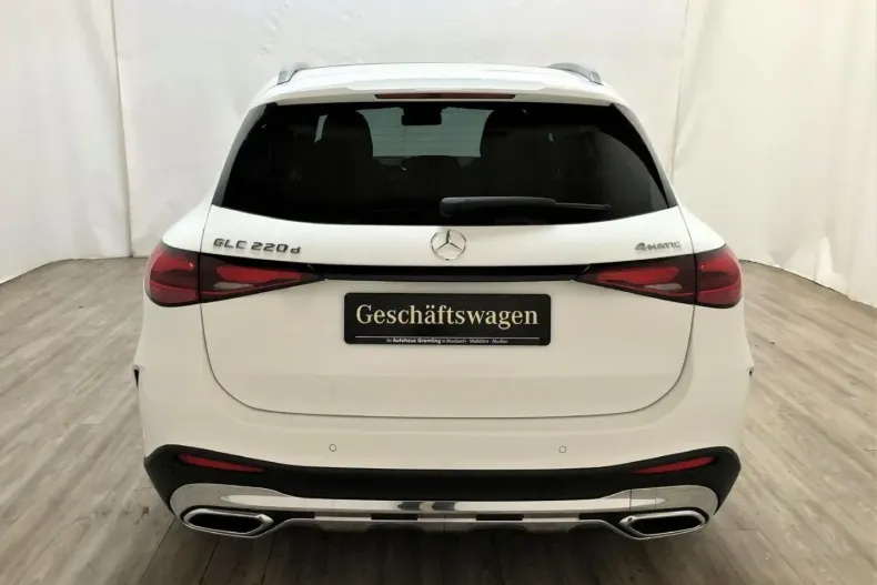 Mercedes-Benz GLC 220 din 2023 cu 28.200 km - oferta MER166593 - foto 6