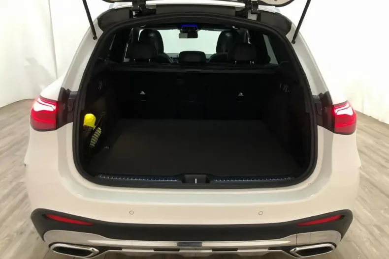 Mercedes-Benz GLC 220 din 2023 cu 28.200 km - oferta MER166593 - foto 7