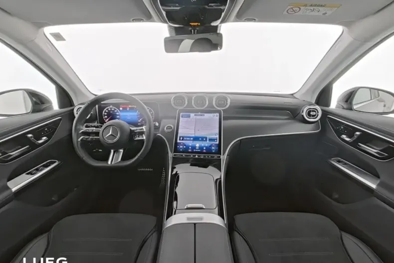 Mercedes-Benz GLC 200 din 2022 cu 27.797 km - oferta MER166596 - foto 3