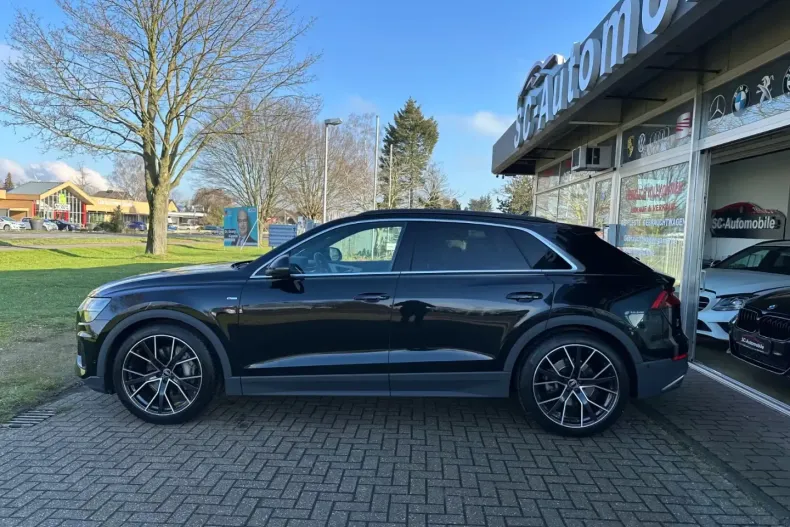 Audi Q8 din 2022 cu 75.800 km - oferta AUD166597 - foto 4