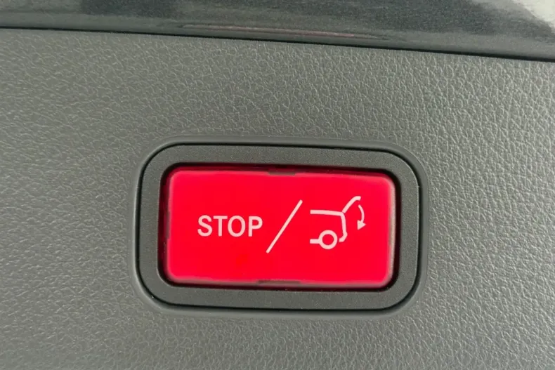 Mercedes-Benz GLC 200 din 2024 cu 48.000 km - oferta MER166603 - foto 16