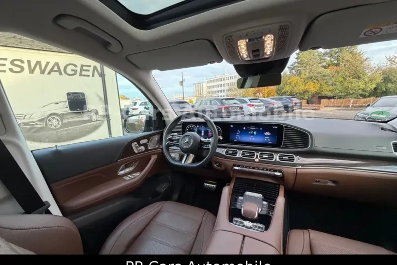 Mercedes-Benz GLS 580 din 2023 cu 8.658 km - oferta MER166607 - foto 4