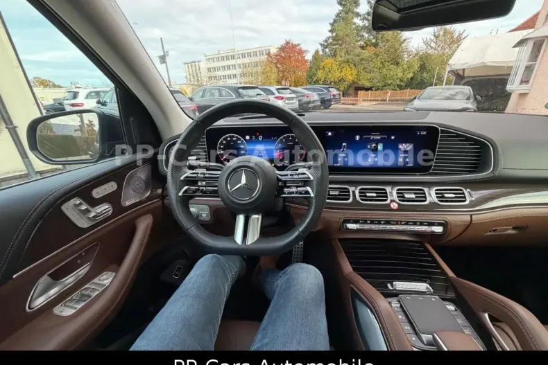 Mercedes-Benz GLS 580 din 2023 cu 8.658 km - oferta MER166607 - foto 6