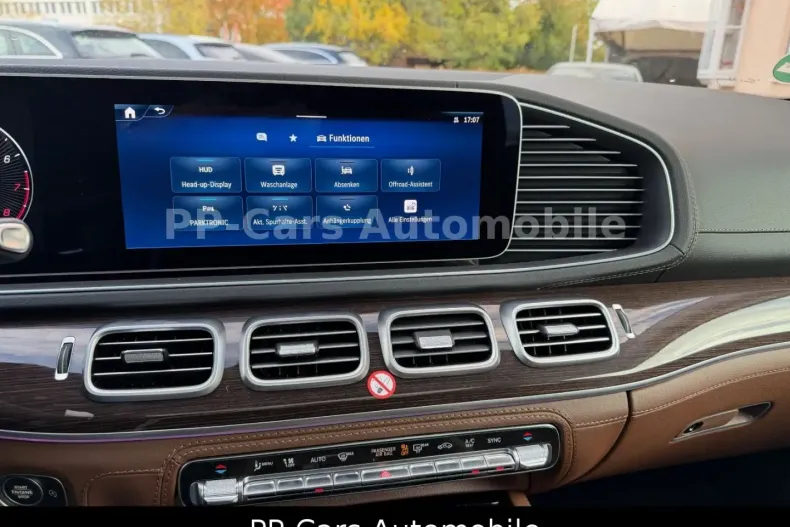 Mercedes-Benz GLS 580 din 2023 cu 8.658 km - oferta MER166607 - foto 28