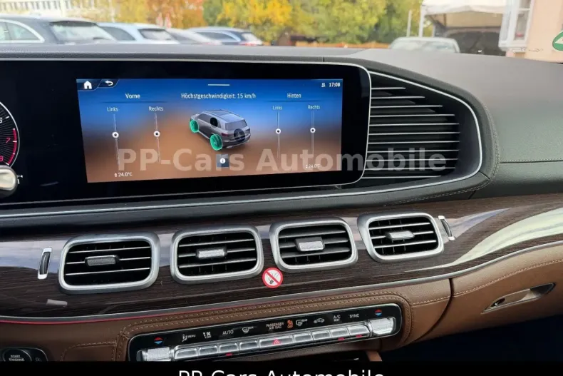 Mercedes-Benz GLS 580 din 2023 cu 8.658 km - oferta MER166607 - foto 30