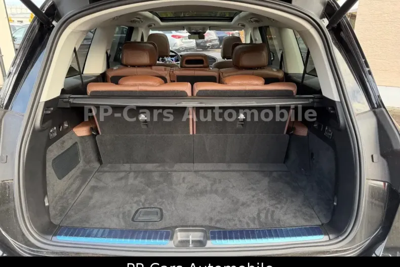 Mercedes-Benz GLS 580 din 2023 cu 8.658 km - oferta MER166607 - foto 41