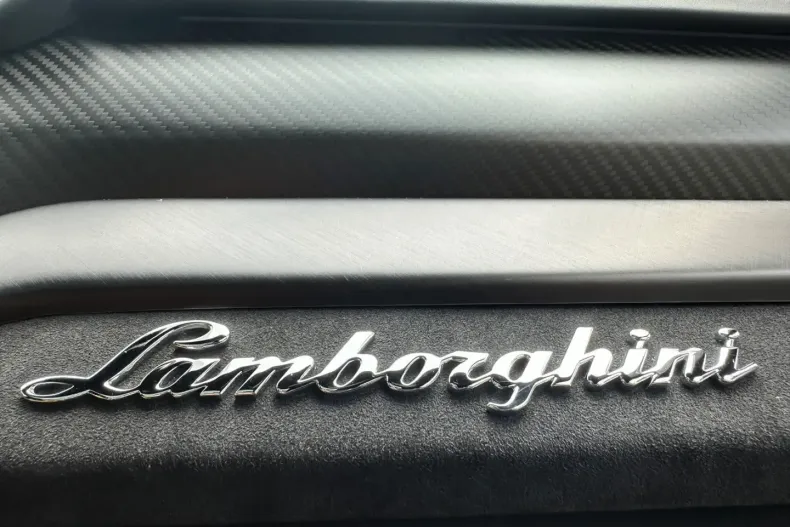 Lamborghini Urus din 2022 cu 40.800 km - oferta LAM166611 - foto 24