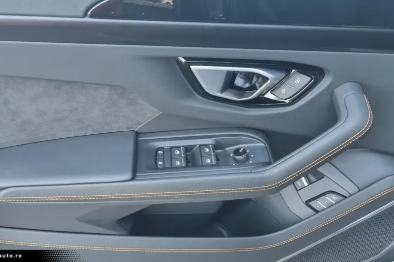 Lamborghini Urus din 2022 cu 16.200 km - oferta LAM166612 - foto 8