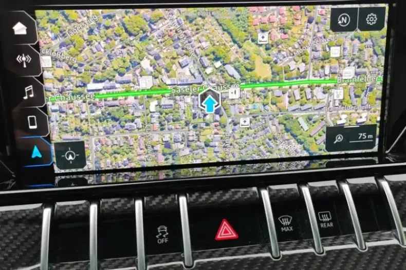 Lamborghini Urus din 2022 cu 45.199 km - oferta LAM166615 - foto 9