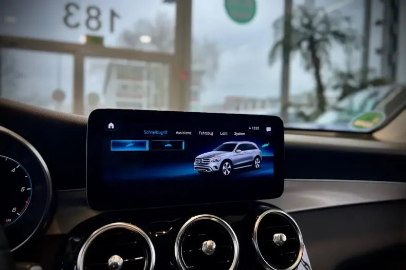 Mercedes-Benz GLC 220 din 2022 cu 35.500 km - oferta MER166622 - foto 5