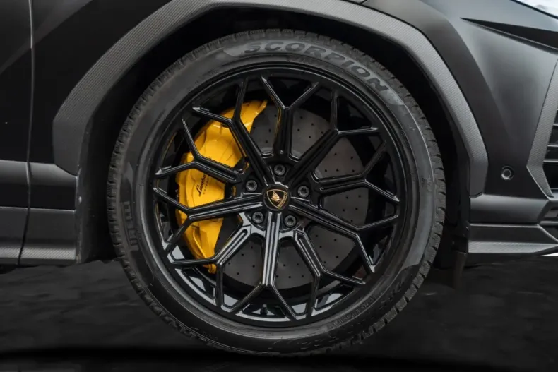 Lamborghini Urus din 2022 cu 18.400 km - oferta LAM166625 - foto 9