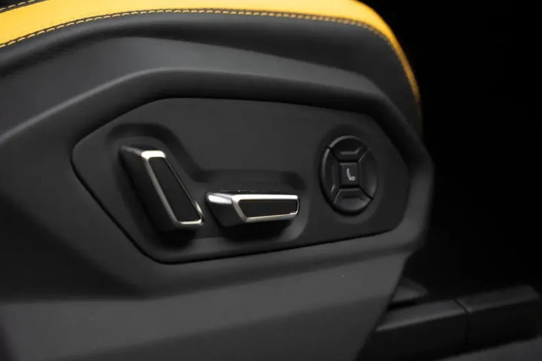 Lamborghini Urus din 2022 cu 18.400 km - oferta LAM166625 - foto 31