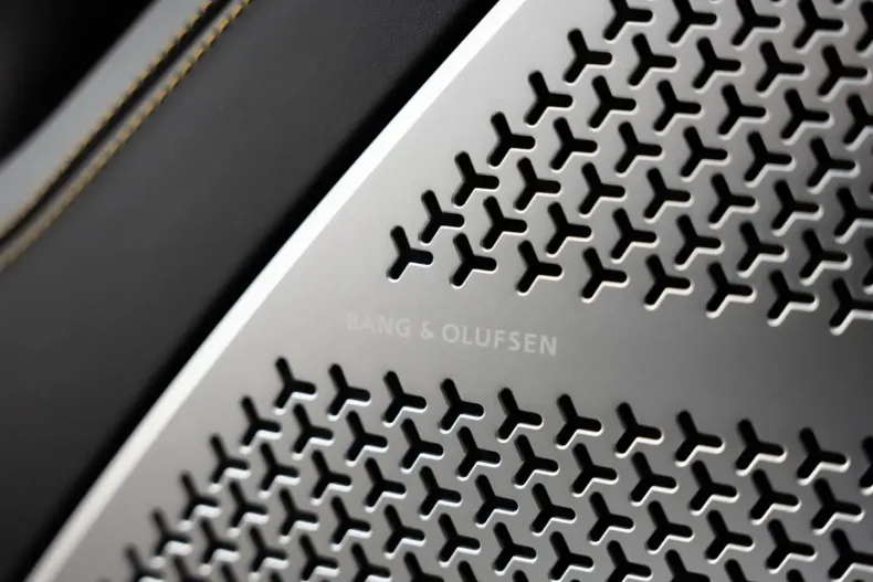 Lamborghini Urus din 2022 cu 18.400 km - oferta LAM166625 - foto 33