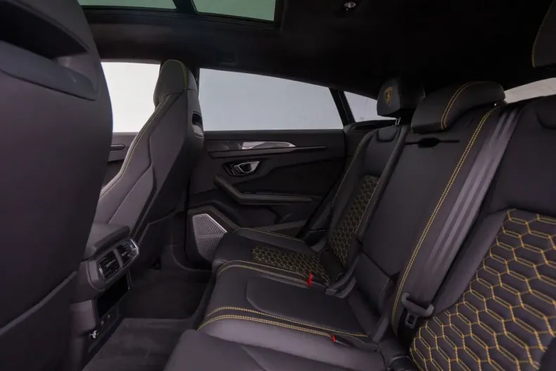 Lamborghini Urus din 2022 cu 7.900 km - oferta LAM166626 - foto 11