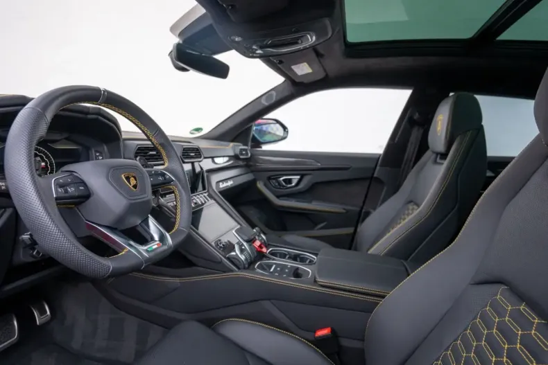 Lamborghini Urus din 2022 cu 7.900 km - oferta LAM166626 - foto 13