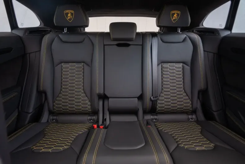 Lamborghini Urus din 2022 cu 7.900 km - oferta LAM166626 - foto 25