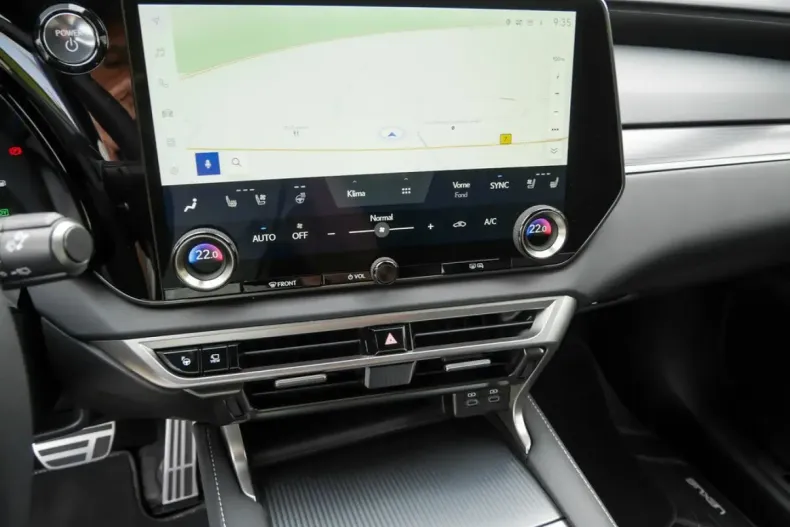 Lexus RX 500 din 2023 cu 29.600 km - oferta LEX166642 - foto 15