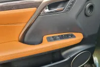 Lexus RX 450 din 2022 cu 51.301 km - oferta LEX166645 - foto 12