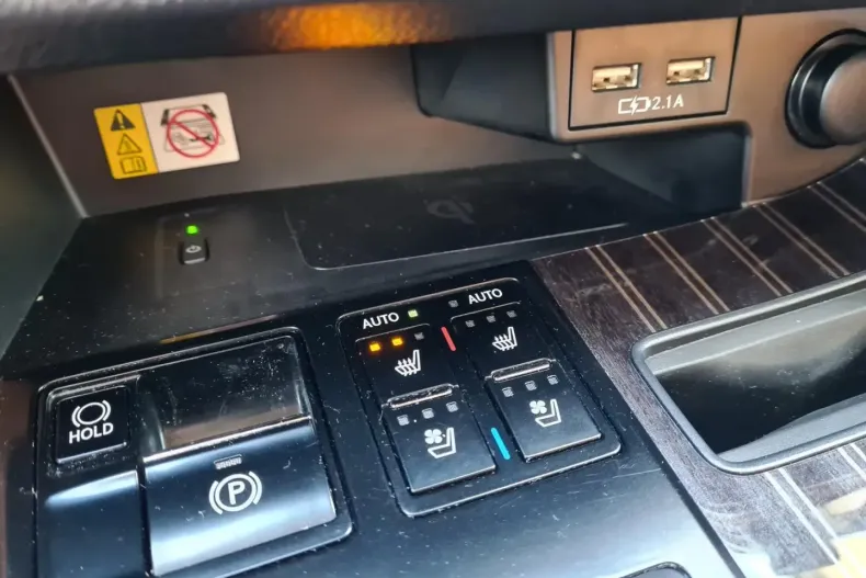 Lexus RX 450 din 2022 cu 51.301 km - oferta LEX166645 - foto 28