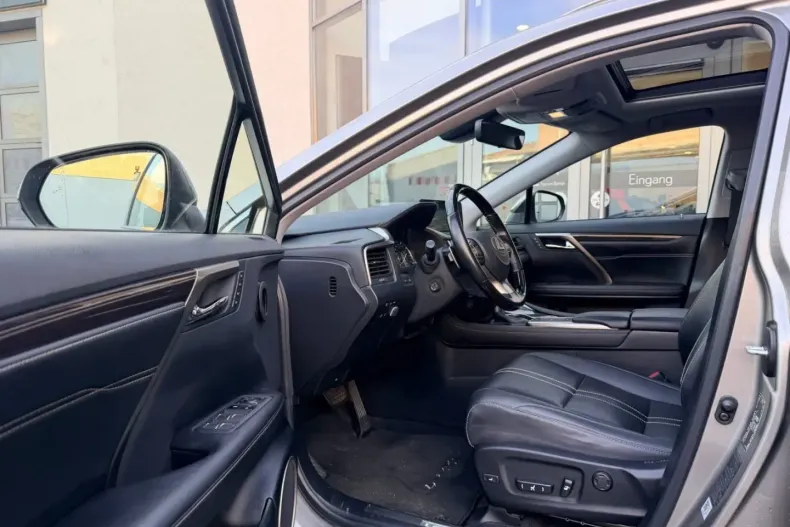 Lexus RX 450 din 2022 cu 46.071 km - oferta LEX166646 - foto 4