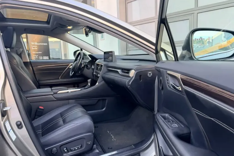 Lexus RX 450 din 2022 cu 46.071 km - oferta LEX166646 - foto 5