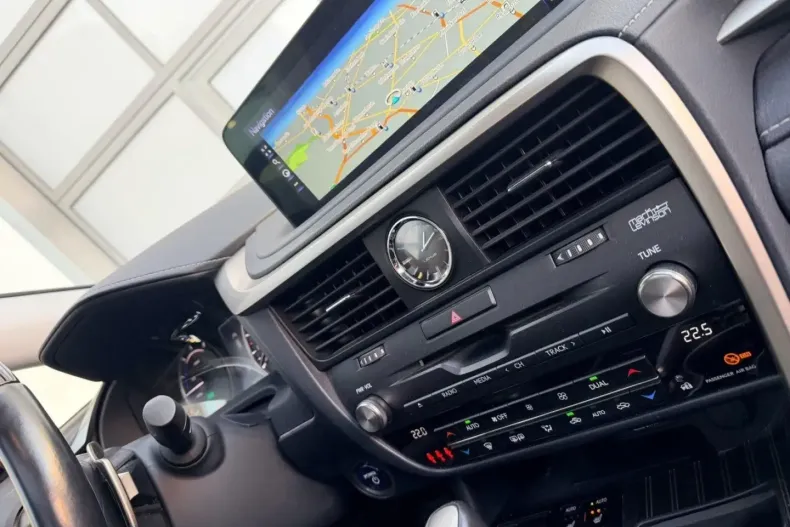 Lexus RX 450 din 2022 cu 46.071 km - oferta LEX166646 - foto 9