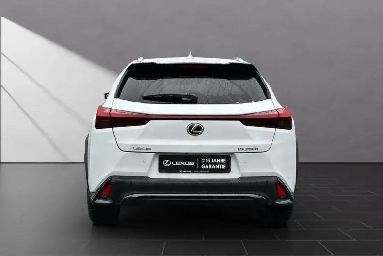 Lexus UX din 2023 cu 13.000 km - oferta LEX166648 - foto 4