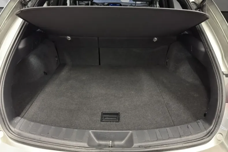 Lexus UX din 2023 cu 19.947 km - oferta LEX166649 - foto 17