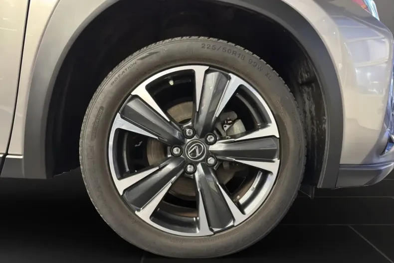 Lexus UX din 2023 cu 19.947 km - oferta LEX166649 - foto 18