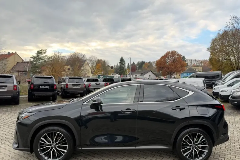 Lexus NX 450h din 2022 cu 60.406 km - oferta LEX166655 - foto 3