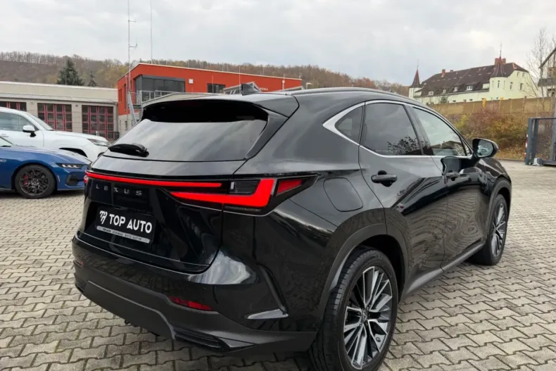 Lexus NX 450h din 2022 cu 60.406 km - oferta LEX166655 - foto 6