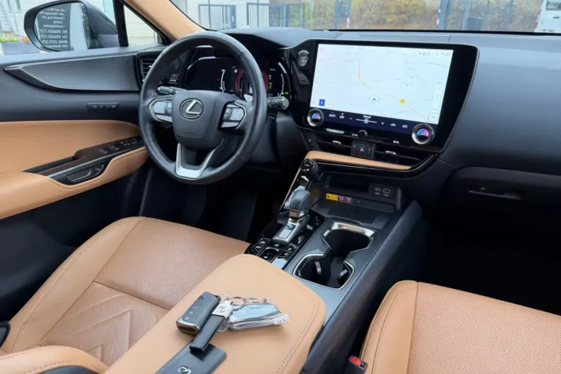 Lexus NX 450h din 2022 cu 60.406 km - oferta LEX166655 - foto 39