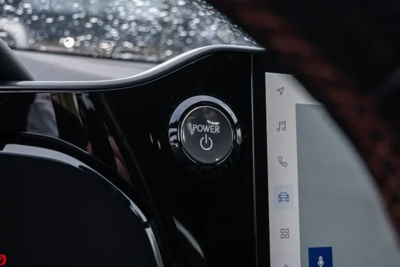 Lexus NX 450h din 2022 cu 88.847 km - oferta LEX166656 - foto 24