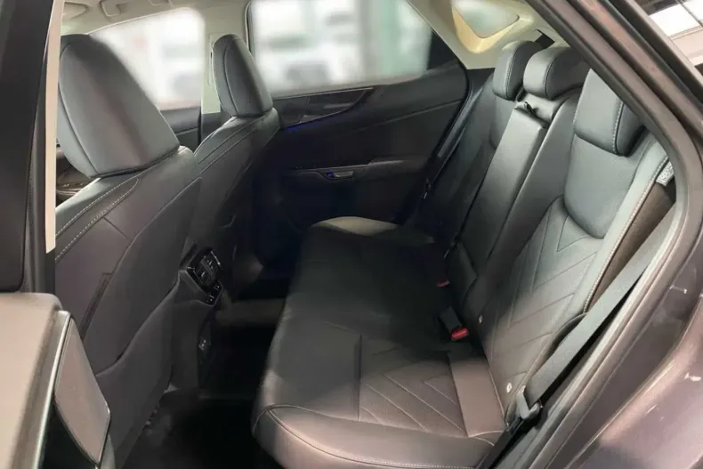 Lexus NX 450h din 2022 cu 53.804 km - oferta LEX166657 - foto 15