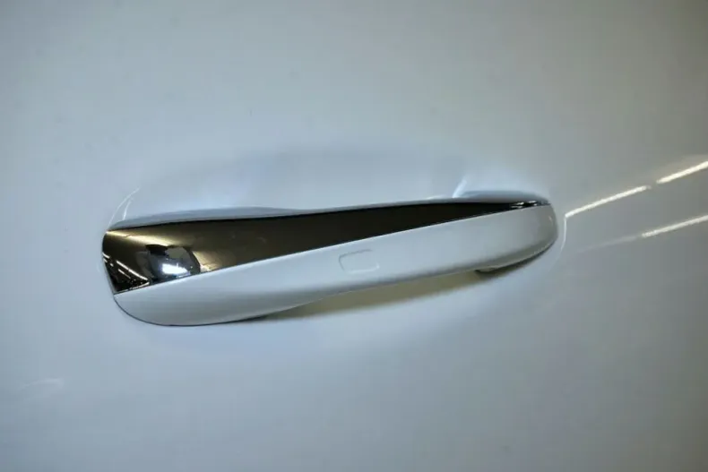 Mercedes-Benz CLA 180 din 2024 cu 12.611 km - oferta MER166669 - foto 11