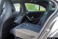 Mercedes-Benz CLA 180 din 2024 cu 22.220 km - oferta MER166670 - foto 6