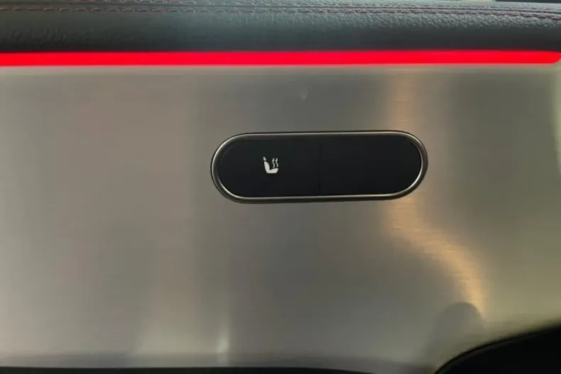 Mercedes-Benz CLA 250 din 2022 cu 63.500 km - oferta MER166671 - foto 16