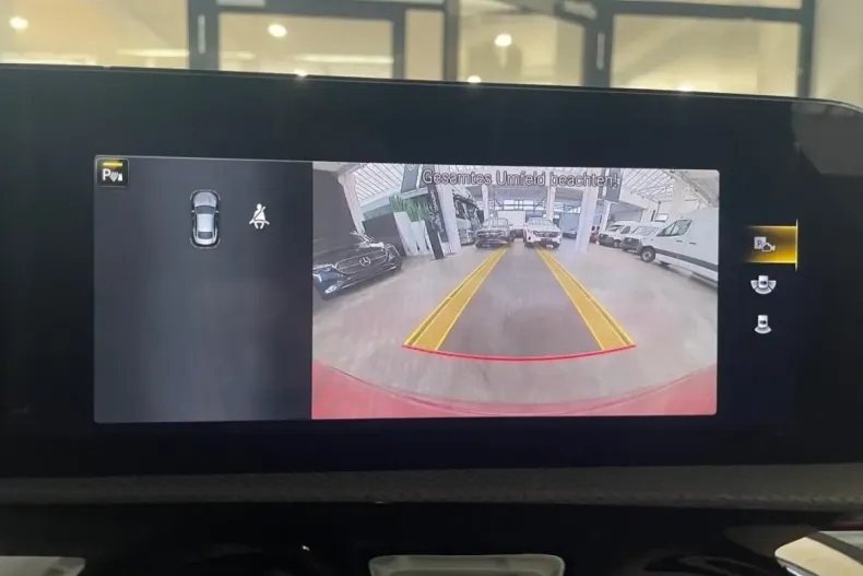 Mercedes-Benz CLA 250 din 2022 cu 63.500 km - oferta MER166671 - foto 19