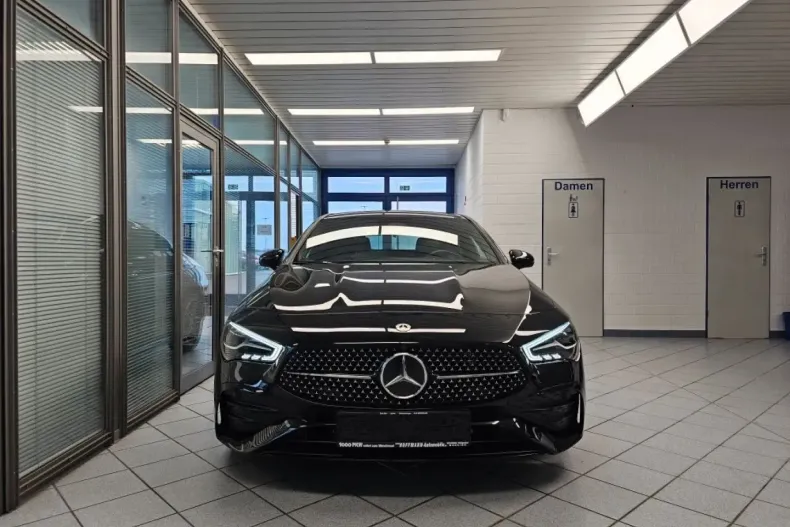 Mercedes-Benz CLA 180 din 2024 cu 12.084 km - oferta MER166672 - foto 26