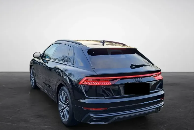 Audi Q8 din 2022 cu 64.393 km - oferta AUD166678 - foto 3