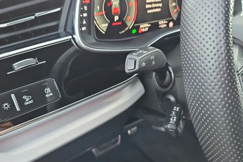 Audi Q8 din 2022 cu 64.393 km - oferta AUD166678 - foto 15