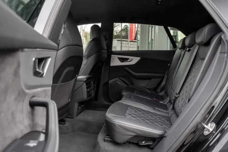 Audi Q8 din 2022 cu 85.390 km - oferta AUD166686 - foto 6