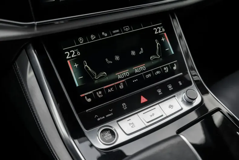 Audi Q8 din 2022 cu 85.390 km - oferta AUD166686 - foto 16