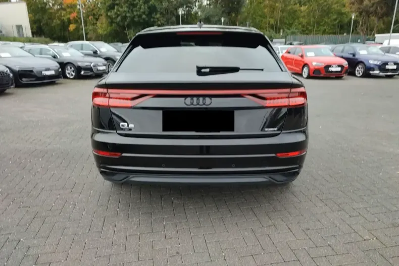 Audi Q8 din 2022 cu 78.809 km - oferta AUD166687 - foto 3