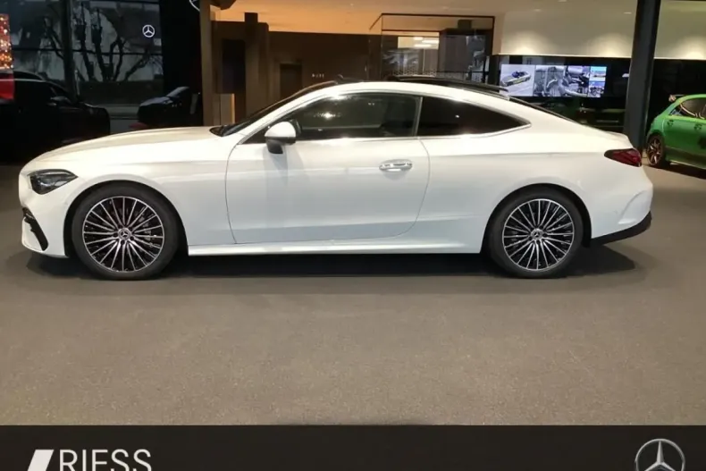 Mercedes-Benz CLE 300 din 2024 cu 25.496 km - oferta MER166697 - foto 3