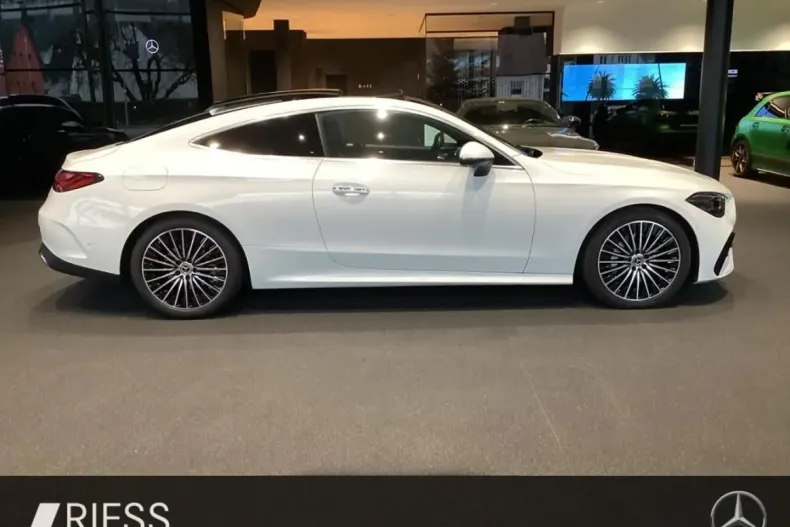 Mercedes-Benz CLE 300 din 2024 cu 25.496 km - oferta MER166697 - foto 10