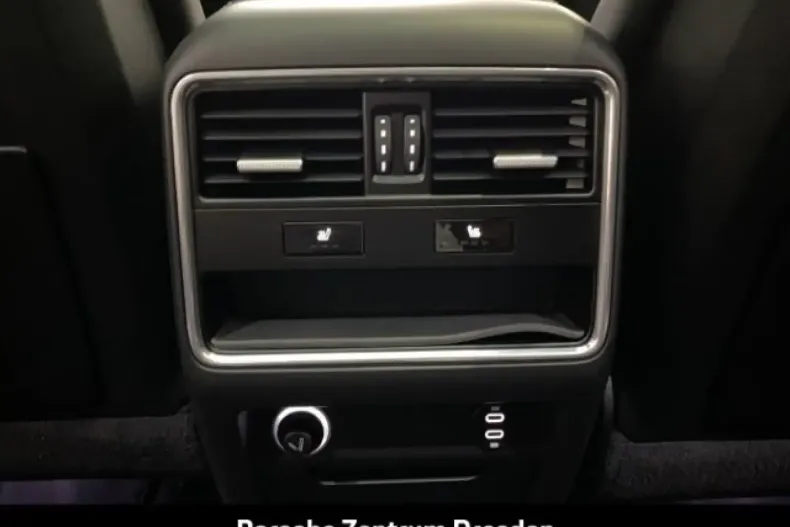 Porsche Cayenne din 2022 cu 87.089 km - oferta POR166701 - foto 24