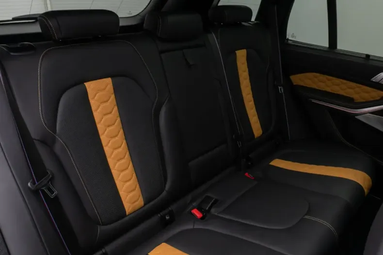 BMW X5 M din 2022 cu 88.353 km - oferta BMW166703 - foto 24