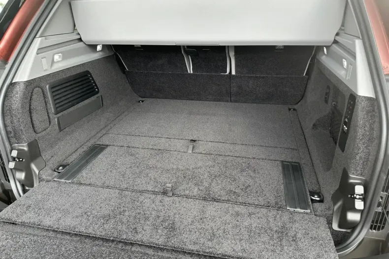 Land Rover Range Rover din 2024 cu 1.900 km - oferta LAN166707 - foto 10