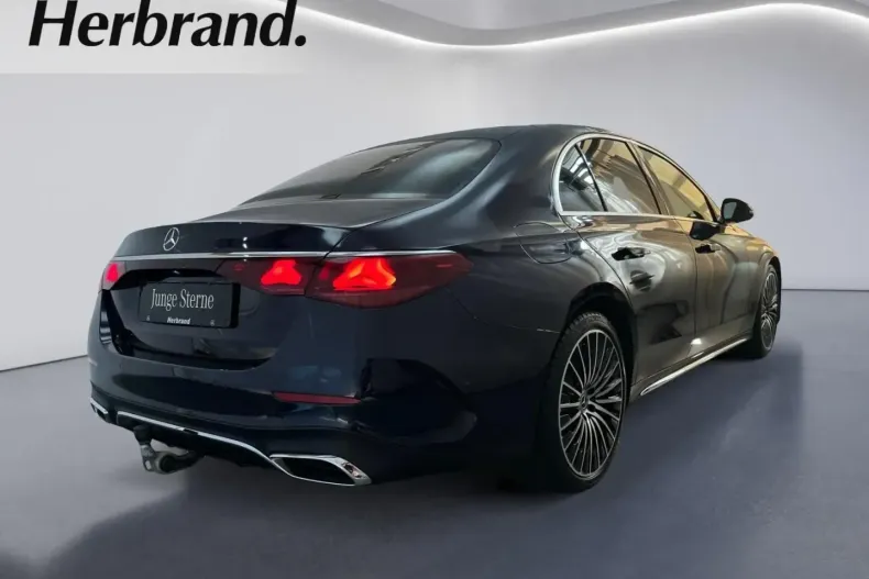 Mercedes-Benz E 220 din 2024 cu 21.670 km - oferta MER166720 - foto 3